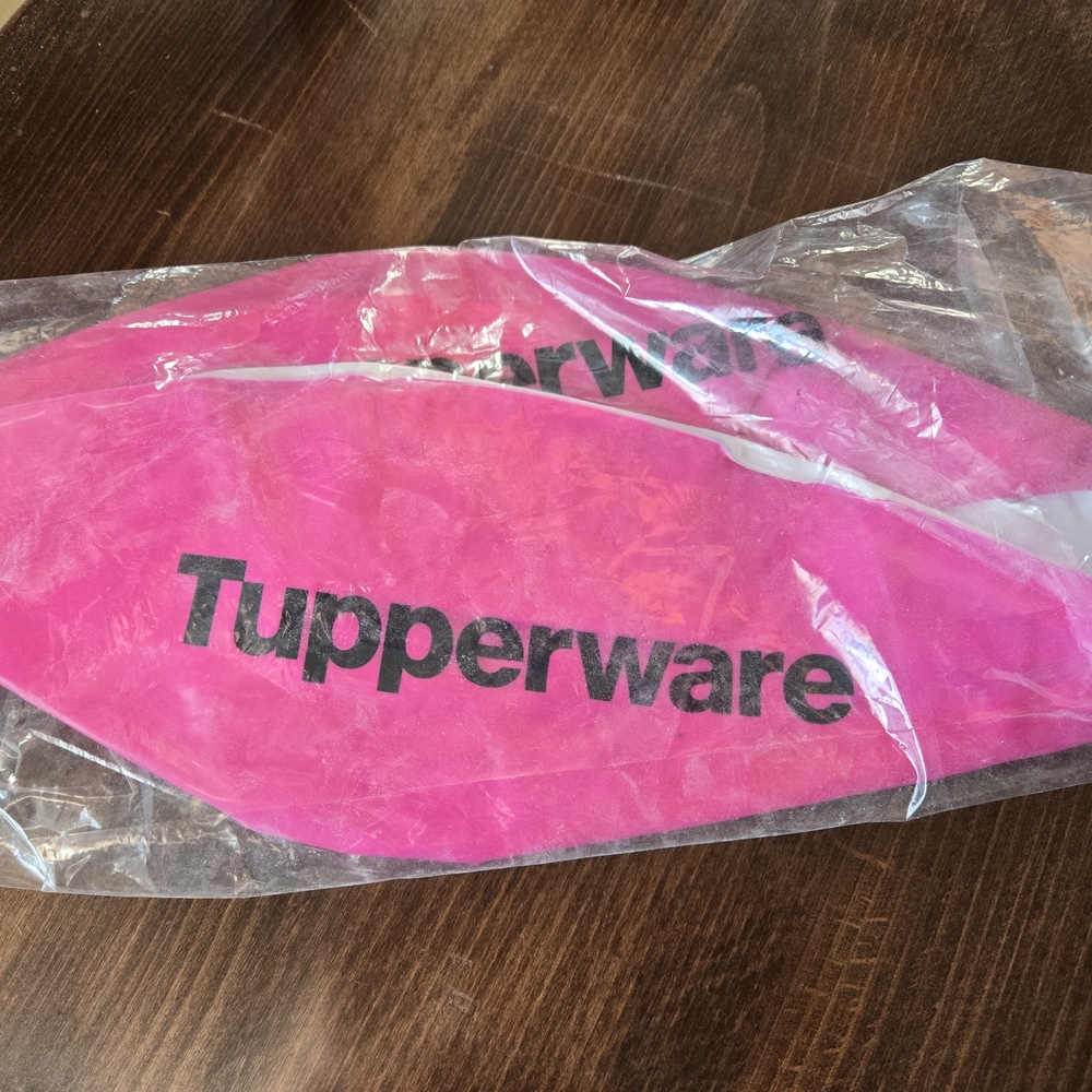 Tupperware Pink Drawstring Bag - Picture 5 of 5